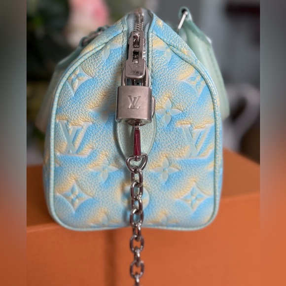 LOUIS VUITTON Summer Stardust Monogram Speedy Bandouliere 20 ~ LIKE NEW - Picture 5 of 16
